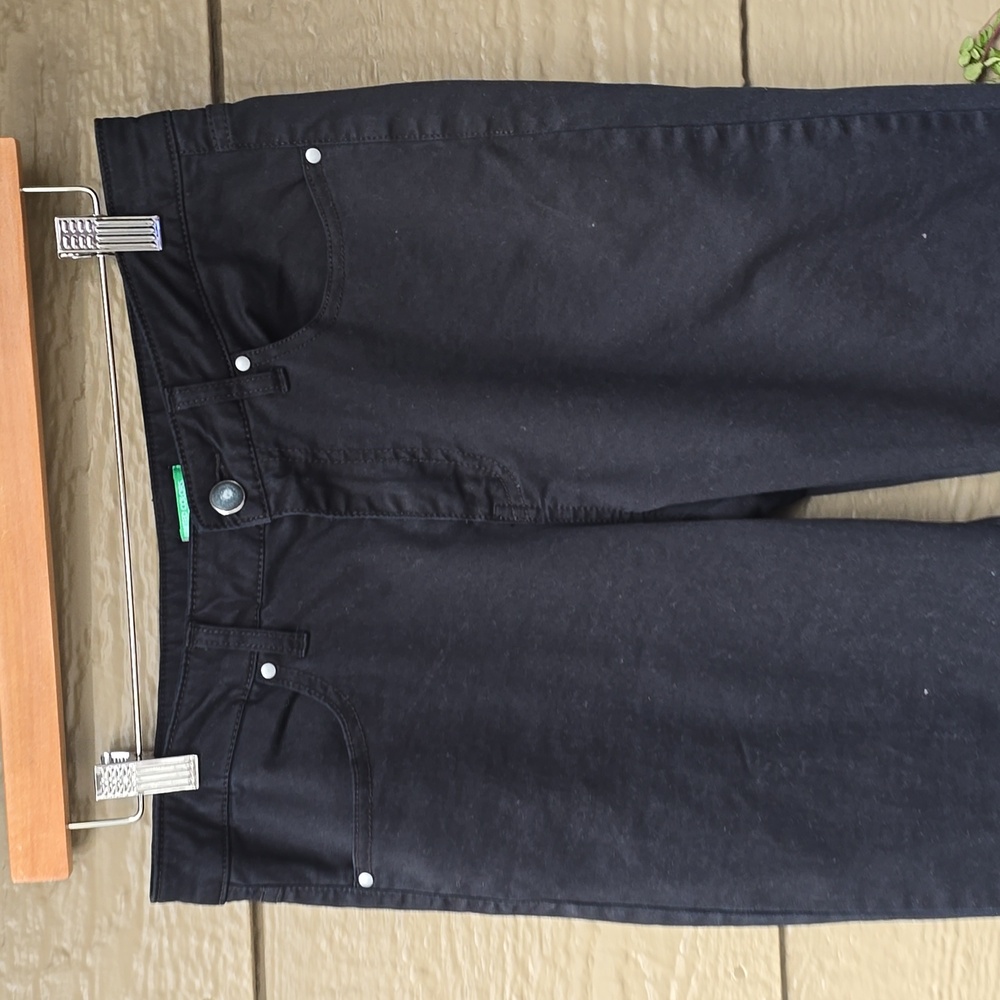 United Colors of Benetton Black Cropped Straight Leg Pants Size 8 - Picture 3 of 10